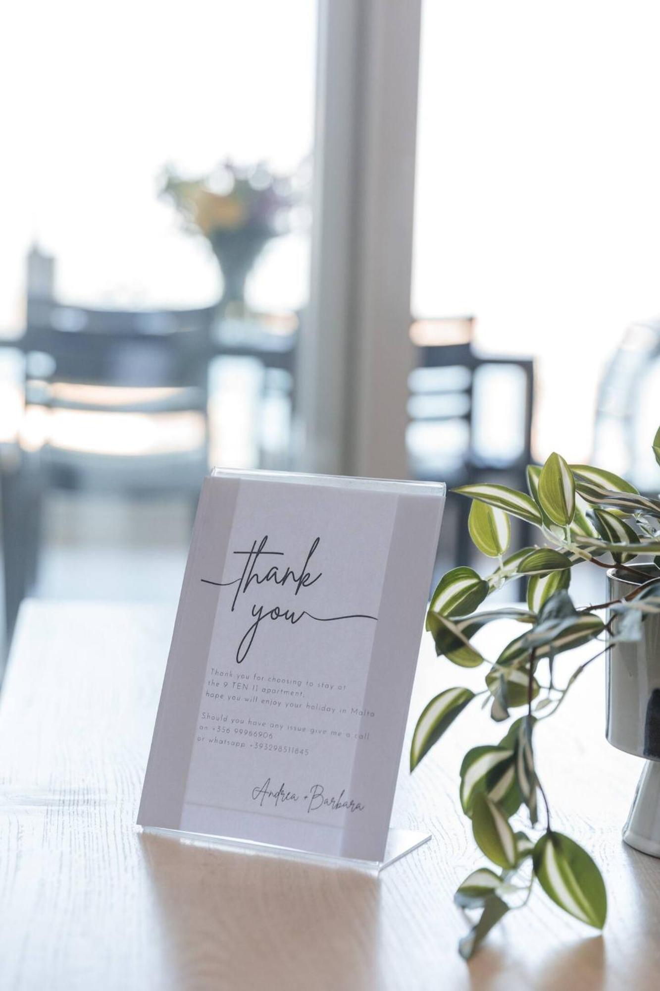 9Ten11 Seafront By Homely Mellieha Bagian luar foto